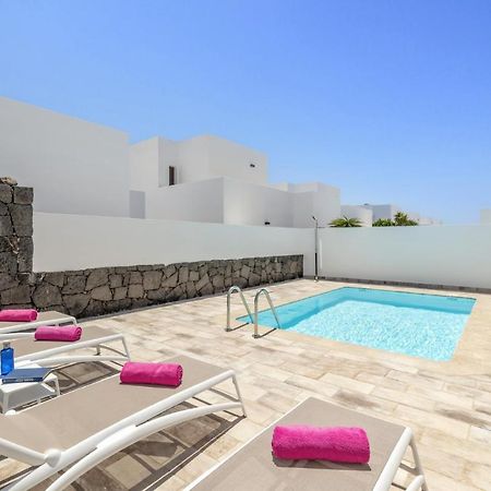 Villa Alicia By Villa Plus プラヤ・ブランカ エクステリア 写真