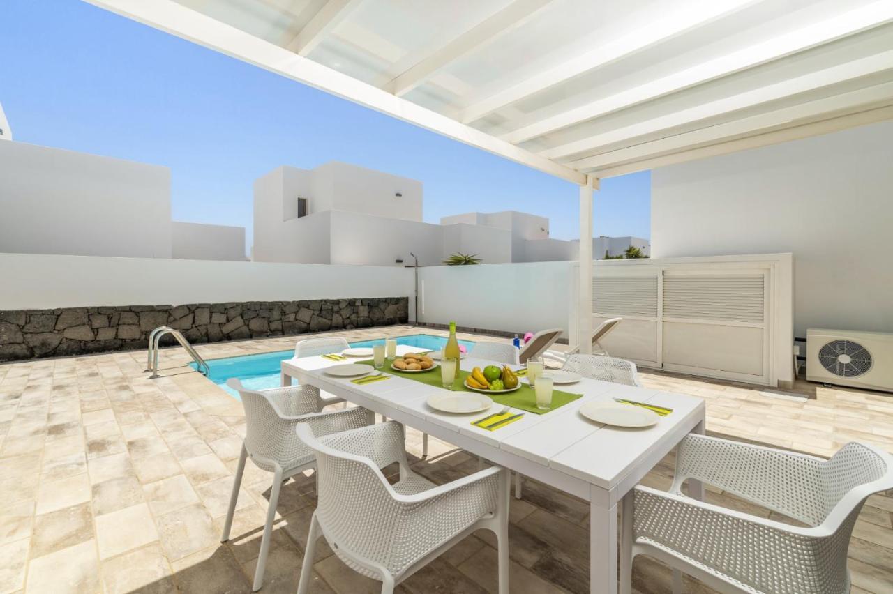 Villa Alicia By Villa Plus プラヤ・ブランカ エクステリア 写真